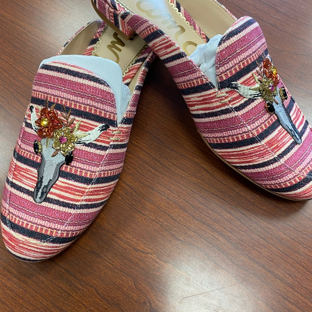🐮🌸Sam Edelman Pink Serape Mules🌸🐮 - Picture 2 of 6